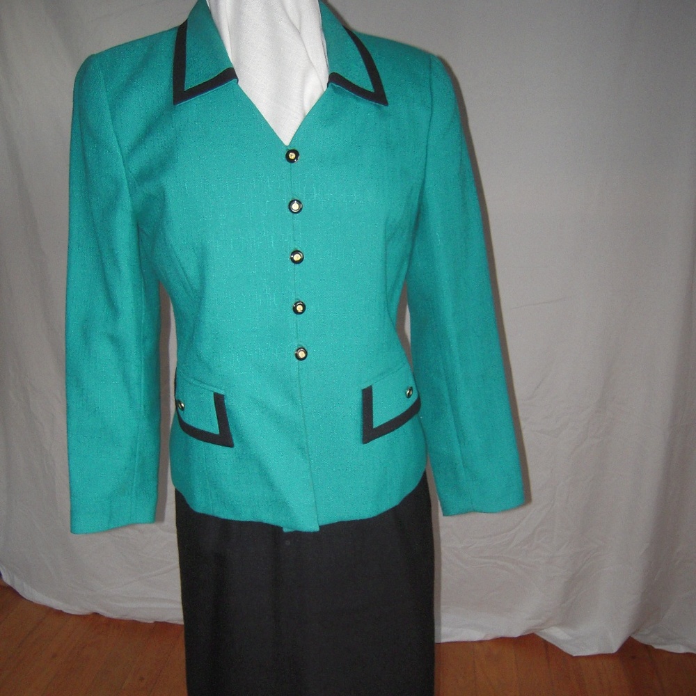 Kasper tailored suit & skirt black highlights 7 bu